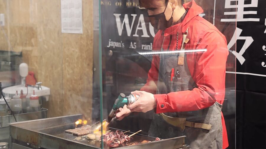 Tokyo: Guided Walking Tour of Tsukiji Market with Lunch - Why the cultural explanation matters