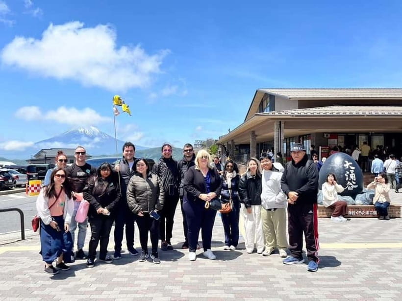 Tokyo: Hakone Fuji Day Tour w/ Cruise, Cable Car, Volcano - Gotemba Premium Outlets and the Fuji View