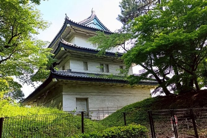 Tokyo: Imperial Palace and Shogun Historical Walking Tour - Is $22 a good value?