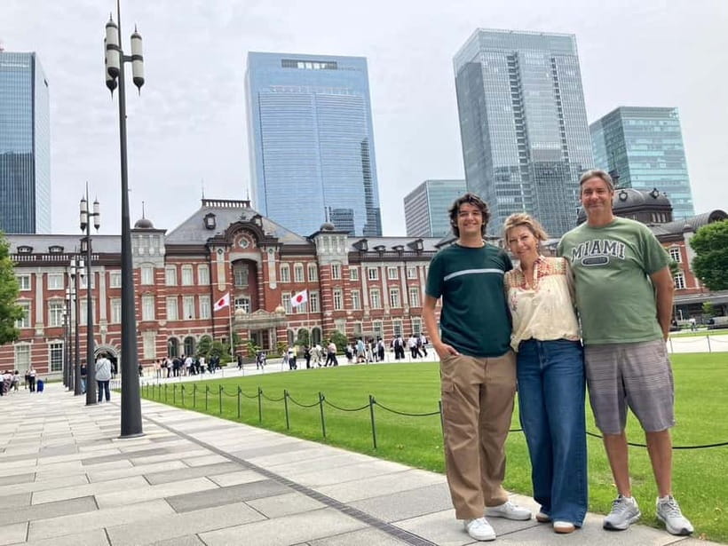 Tokyo: Imperial Palace East Gardens and Tokyo Station Tour - From Wada-kura Fountain Park to Edo Castle