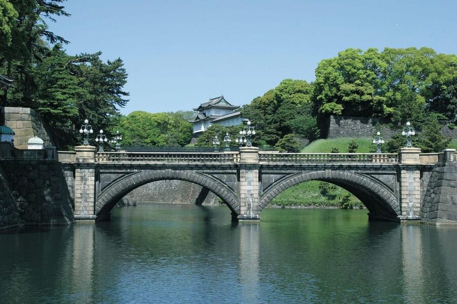 Tokyo: Imperial Palace, Sensō-ji Temple, & Tokyo Tower Tour - The Imperial Palace outer area and Nijubashi Bridge