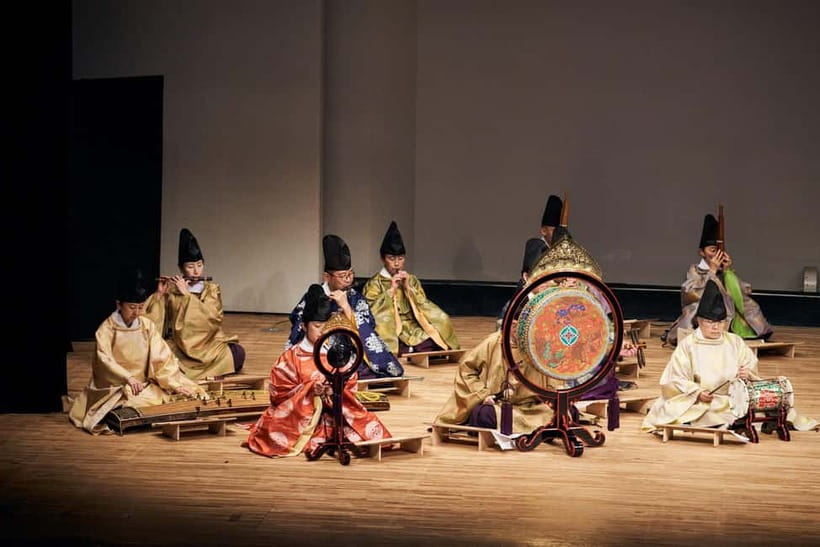 Tokyo: KABUKI, BUNRAKU, etc. presented by National Theatre - Choosing between Kabuki, Bunraku, and Hogaku