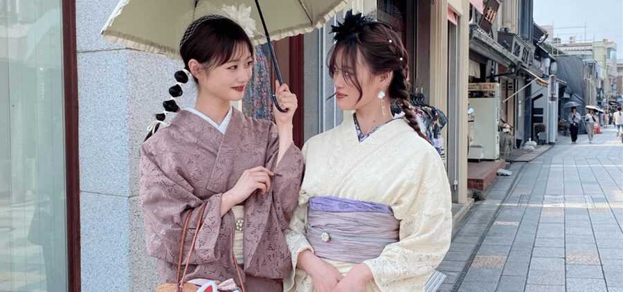 Tokyo : Kimono Rental in Asakusa Provided by KanoWafuku - Women’s hair styling and optional decoration