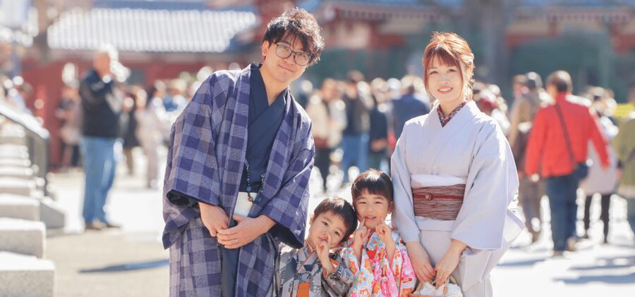 Tokyo : Kimono Rental in Asakusa Provided by KanoWafuku - Sandals, geta, and finishing the outfit