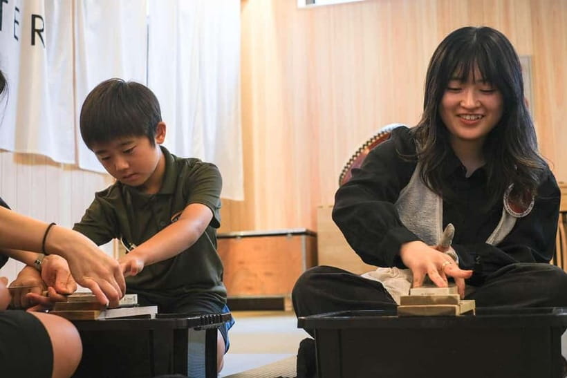 Tokyo: Knife Making Workshop (Sharpening, Engraving) - The opening lesson on Japanese knives and swords