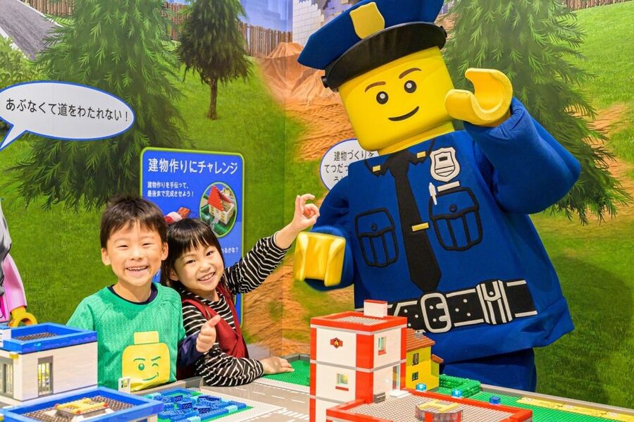 Tokyo: Legoland Discovery Center Admission Ticket - Letting babies and toddlers play in the Duplo area