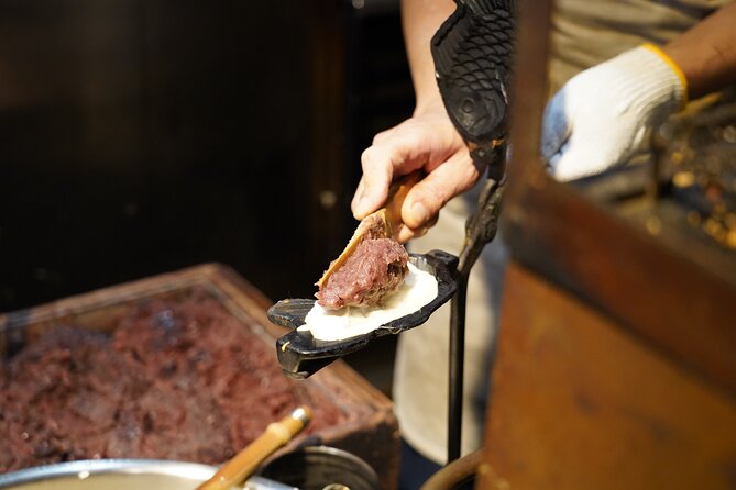 Tokyo: Local Foodie Adventure near Roppongi - Shrines, temples, folklore, and good-luck customs