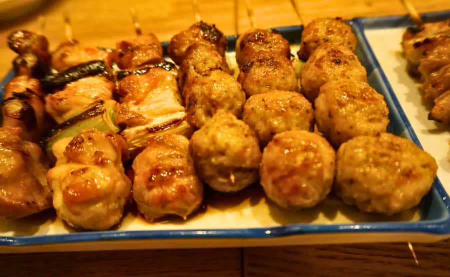 Tokyo: Locals´ Secret Food Tour // Eat like a Japanese - Second stop: gyoza with a choice of flavors