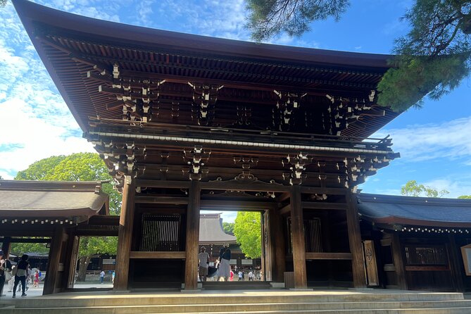 Tokyo: Meiji Shrine and Shinto Culture Walking Tour - Learning Shinto customs instead of guessing