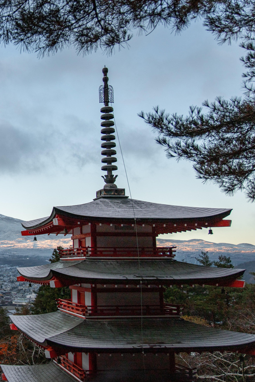 Tokyo: Mount Fuji & Hakone Private Tour with Guide - Hakone Ropeway over volcanic Owakudani