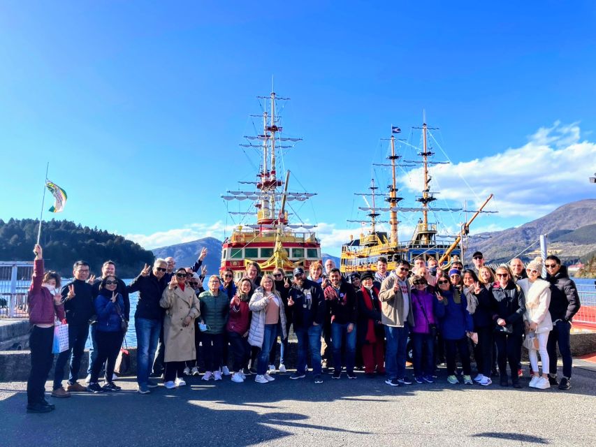 Tokyo: Mt. Fuji 5th Station & Hakone Cruise 1-Day Bus Tour - Japanese buffet lunch and garden views