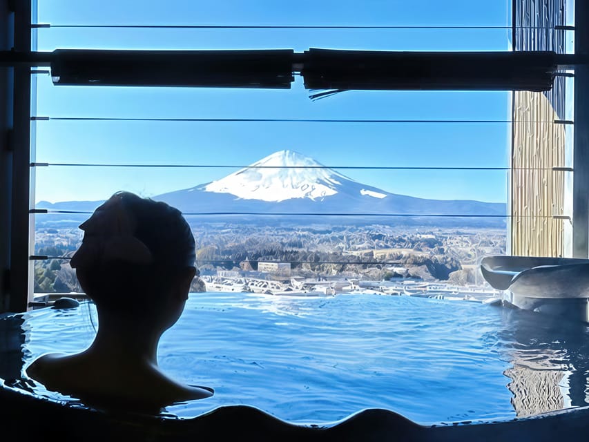 Tokyo: Mt Fuji Lake Kawaguchi & Yamanaka Hot Spring Day Tour - Oishi Park and the seasonal Fuji view