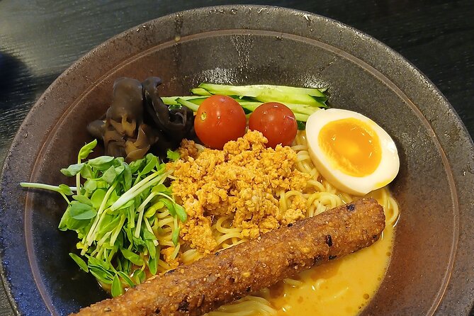 Tokyo: Mt Takao Tour with Ramen and Tattoo-Okay Hot Spring - Riding upward by cable car or chair lift
