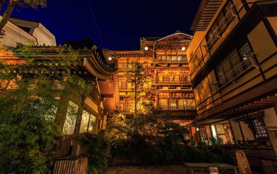 Tokyo/Nagano: private Tour with Snow Monkey Park & Temples - Shibu Onsen and the old wooden streets