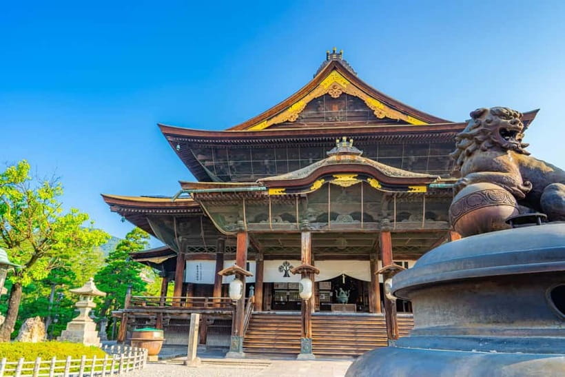 Tokyo: Nagano Snow Monkeys and Zenkoji Tour with Temples - Is $510 good value?