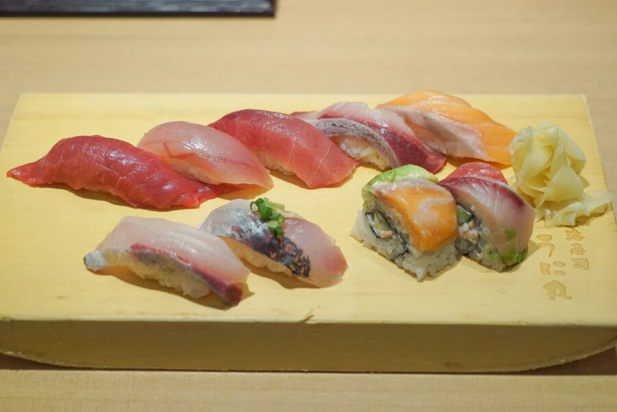 Tokyo: Night Foodie Tour in Shinjuku - Who should book this experience?