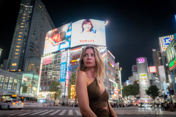 Tokyo Portrait Tour with a Professional Photographer - Starting in Shibuya, where Tokyo performs in public