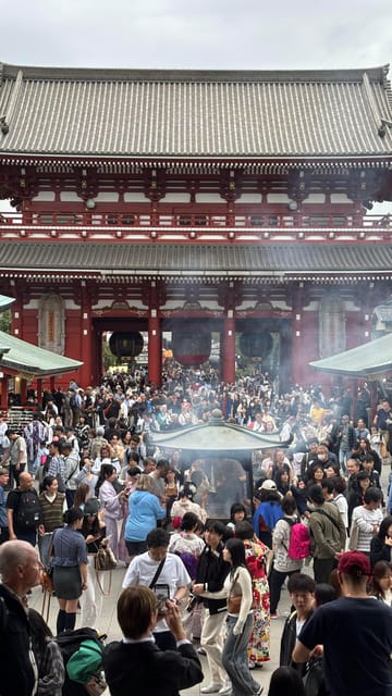 Tokyo: Private Customizable Tour with a Local Guide - Tsukiji begins the day with food and local color