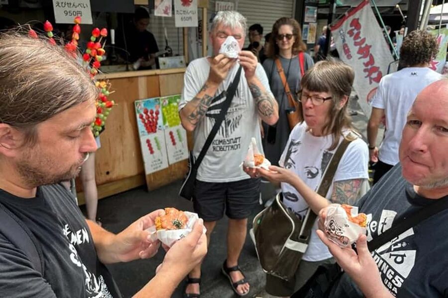 Tokyo: Private Tsukiji Fish Market Tour with 3 food stops - Inside Tsukiji Uogashi Kaiko Bridge Building