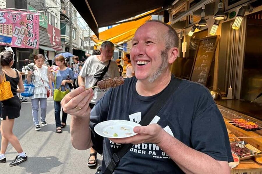 Tokyo: Private Tsukiji Fish Market Tour with 3 food stops - Meeting your guide near Tsukiji 4 Chome