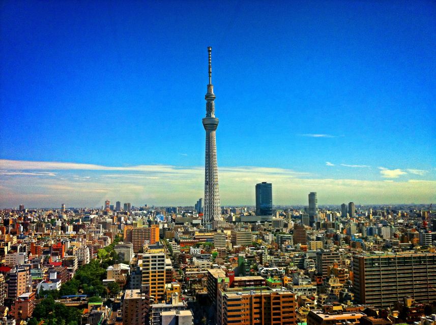 Tokyo: Private Walking Tour with a Local - Why a private Tokyo walk can save your first day