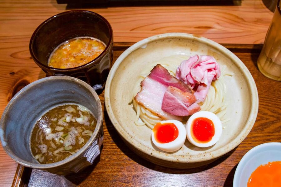 Tokyo: Ramen Tasting Tour with 6 Mini Bowls of Ramen - Dietary limits and practical concerns