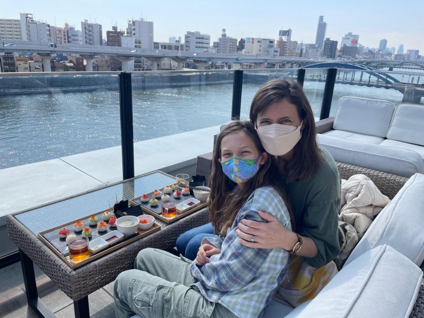 Tokyo: Roll and Authentic Sushi Making Class in Asakusa - Eating your own sushi at the end