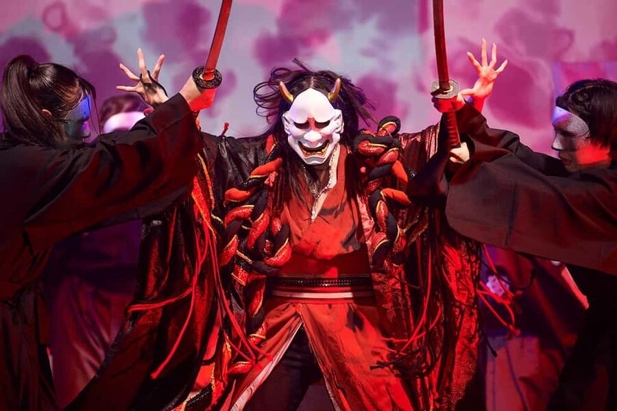Tokyo: Samurai Entertainment Night Show in Kanda Shrine - Taira no Masakado on stage