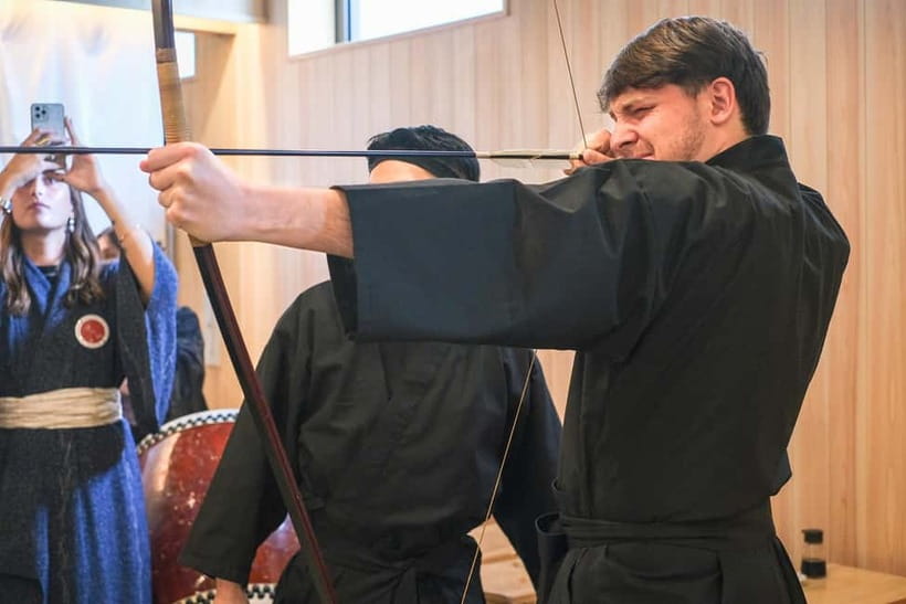 Tokyo Samurai Experience: Kyudo (Archery) and Swordsmanship - Learning kyudo with a traditional Japanese bow