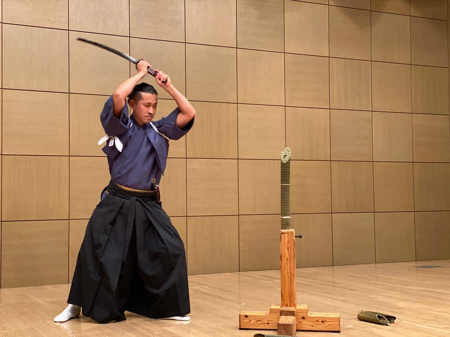 Tokyo: Samurai Experience with a real sword - Is $102 a fair price?