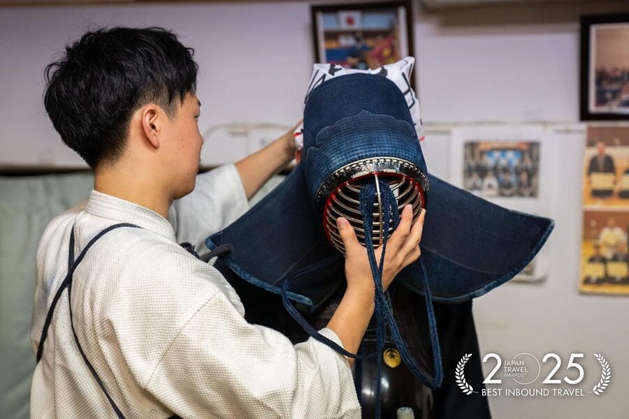 Tokyo: Samurai Kendo Practice Experience - Meeting the Instructors