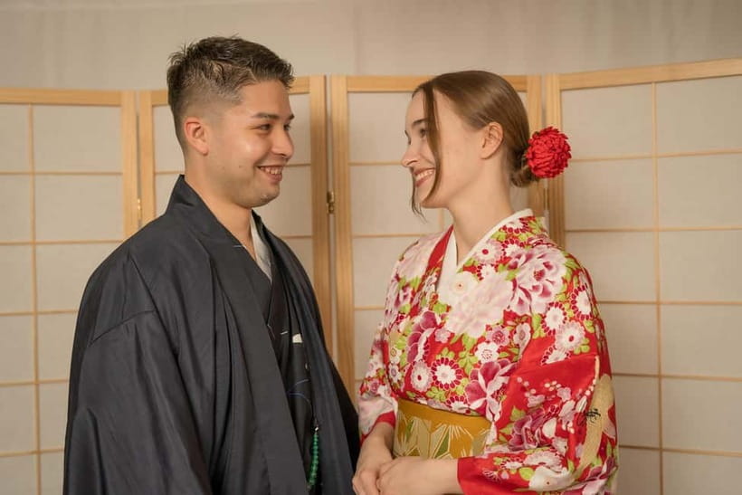 :Tokyo,Shibuya/ Pro Photography in Kimono / English-Friendly - Choosing your kimono and accessories