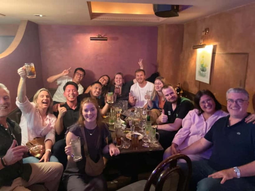 Tokyo: Shinjuku Bar and Izakaya Hopping Tour - Why Shinjuku works so well after dark