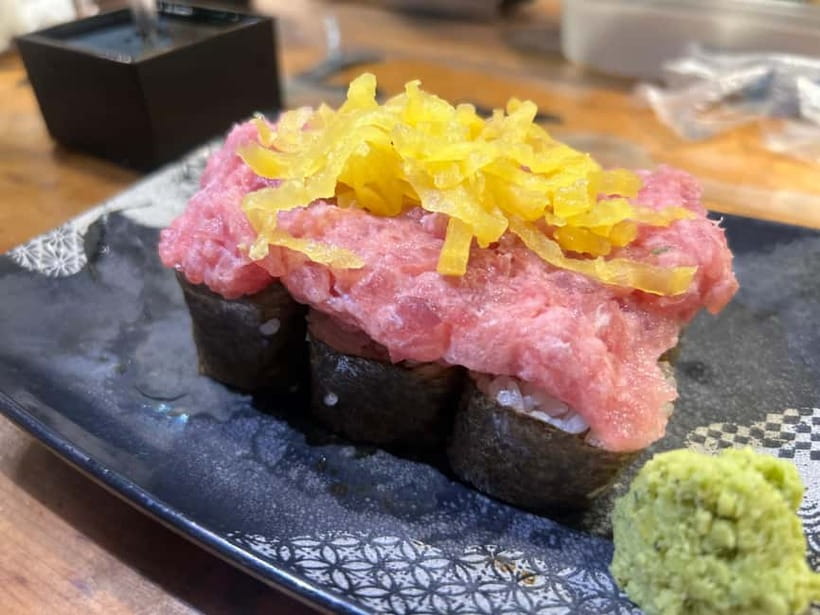 Tokyo: Shinjuku Food Tour (15 Dishes and 4 Eateries) - Kabukicho after dark: nightlife, stories, and the final tastings