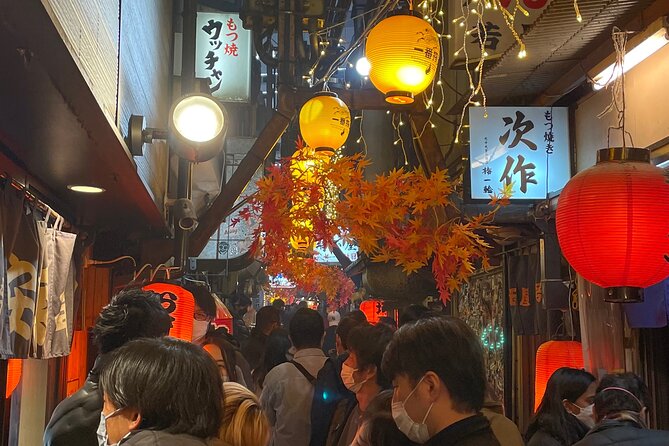 Tokyo: Shinjuku Local Bar & Izakaya Crawl Tour - Golden Gai: tiny bars and a very different Tokyo night