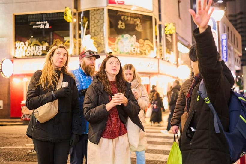 Tokyo: Shinjuku Nightlife & Secret Backstreets Walking Tour - The guide makes the difference