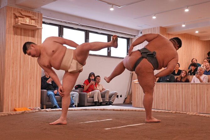 Tokyo Shinjuku Sumo Show & Experience with Photo - Who will enjoy this most