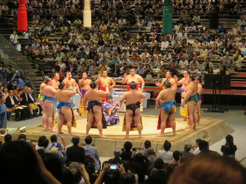 Tokyo: Sumo Tournament with Guide & Assigned Reserved Seat - The 30-minute introduction at Ryogoku Kokugikan