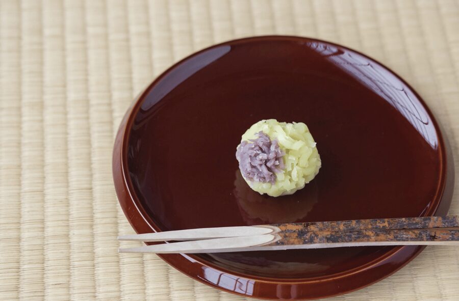 Tokyo: Tea Ceremony Experience in a small tea room - Group size, language, and the pace of the hour