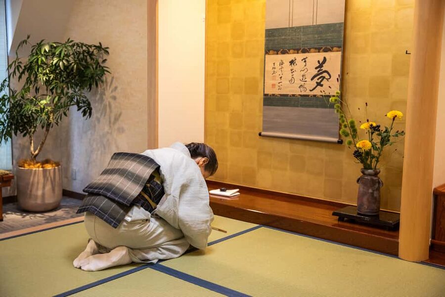 Tokyo: Tea Ceremony Experience in Asakusa - Watching the Ceremony Before You Make Tea