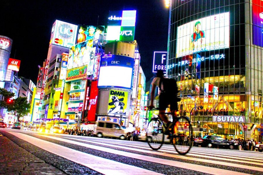 Tokyo: The Best Izakaya Tour in Shibuya - The guides make the biggest difference