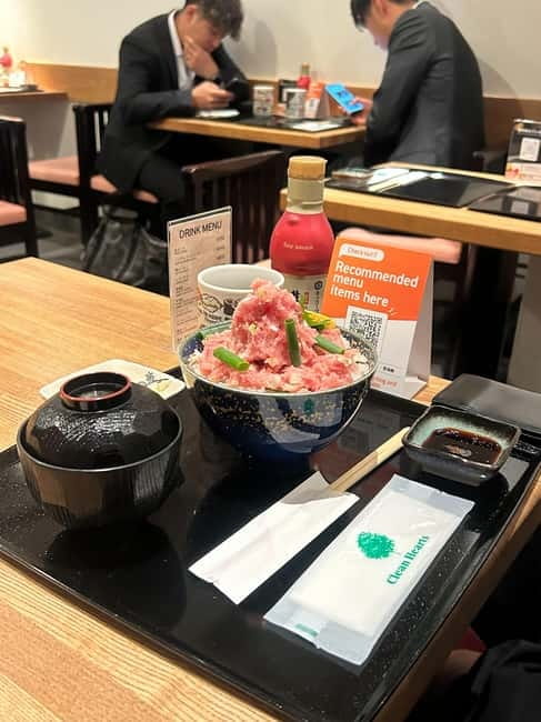 Tokyo Toyosu Tuna Auction + Breakfast (Sushi Dai or Bentomi) - Meeting a wholesaler and seeing tuna prepared