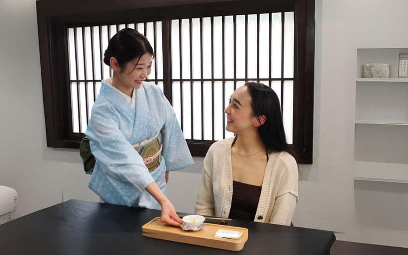 Tokyo: Traditional Tea Ceremony with a Tea Master - Wakocha and cake make a gentle opening