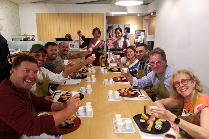 Tokyo Tsukiji Fish Market Tour and Sushi Making Lesson - Key points at a glance