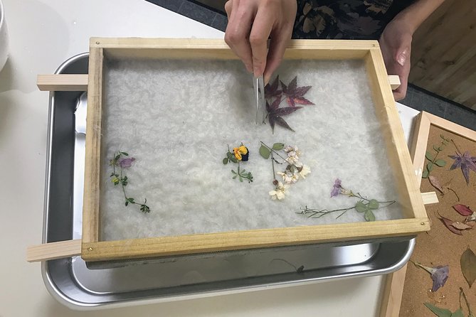Traditional Japanese Washi Papermaking- Kyoto morning - Designing paper with blossoms, leaves, and cut-outs