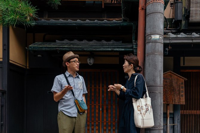 Treasures of Kyoto: Geishas & Traditions Private Tour - From Kabuki’s founder to Minamiza Theatre