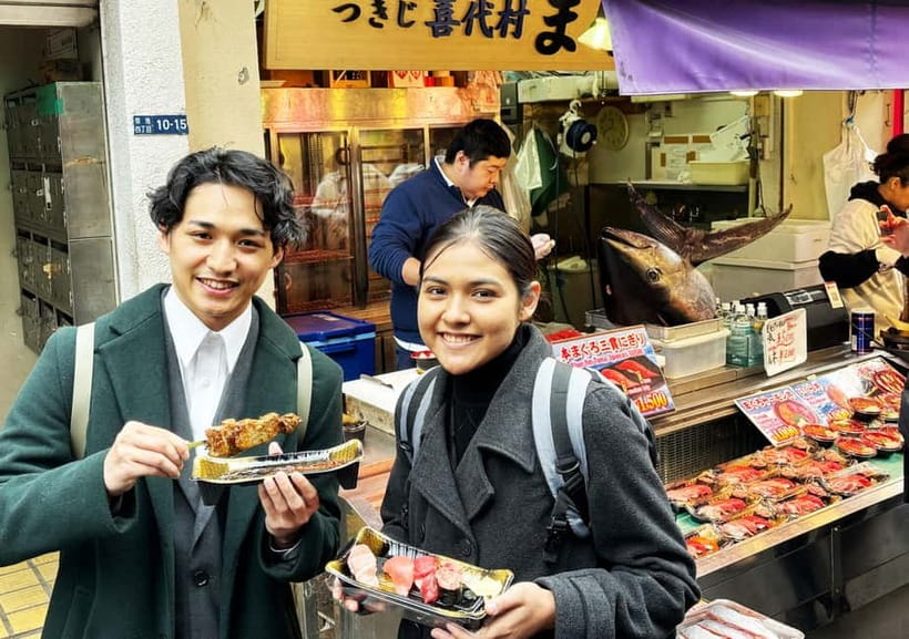 Tsukiji Fish Market: Street Food & Culture Walking Tour - Seeing the working side of Tsukiji