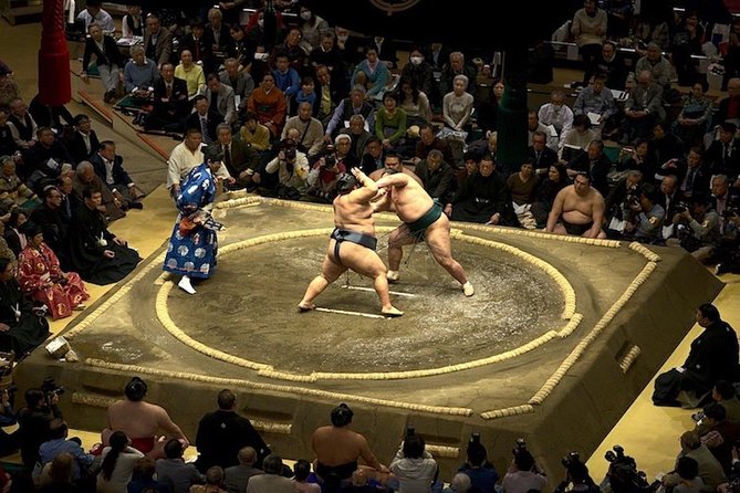 Ultimate Sumo Tournament: Tokyo, Osaka, Nagoya, Fukuoka - Osaka, Nagoya, and Fukuoka tournament visits