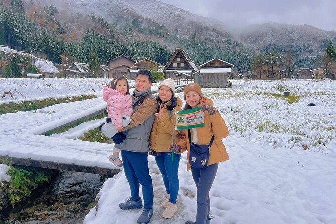 World Heritage Shirakawa-go and Experience Tours from Kanazawa - Wagashi, Daruma dolls, and gold leaf